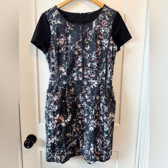 Club Monaco Dresses & Skirts - Club Monaco* Shayla Mini Dress